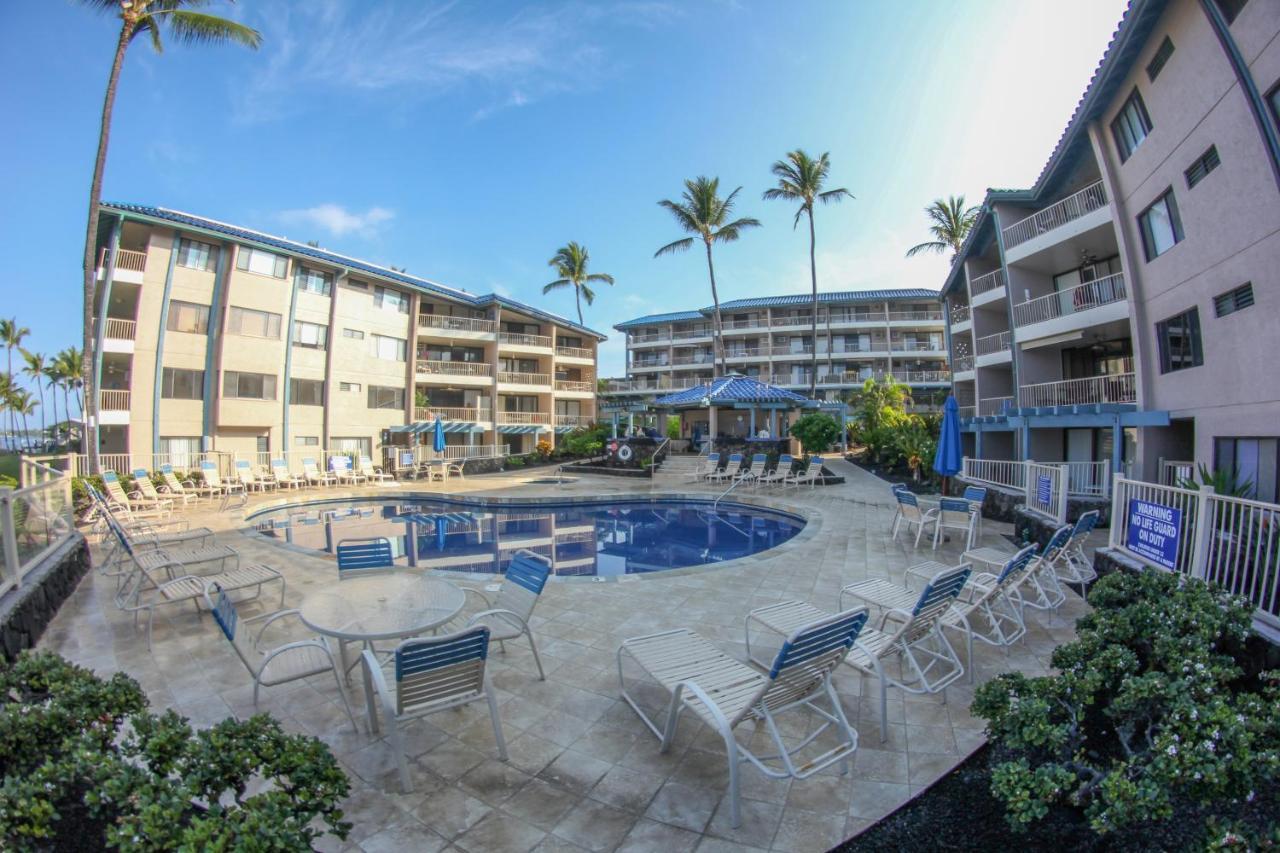 Kona Reef Hawaii By Raintree Aparthotel Kailua-Kona Bagian luar foto